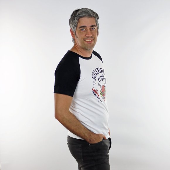 Stranger Things Hellfire Club Tee shirt - Picture 2 of 4